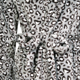 Szlafrok polarowy m.F-101 szary lampart TM Yaroslav